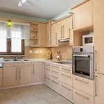 In Estate With Heated Pool 2' From Golden