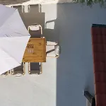 In Estate With Heated Pool 2' From Golden * Galatas (Chania)
