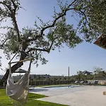 Willa In Estate With Heated Pool 2' From Golden